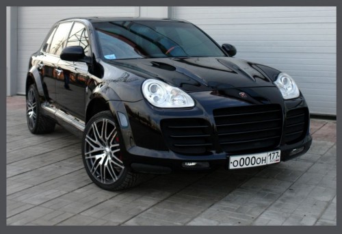 Porsche Cayenne Turbo "Cannabis" ()