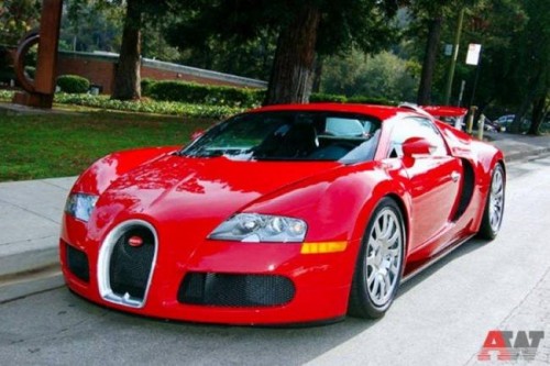 Bugatti Veyron -  !