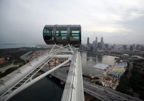 Singapore Flyer:      