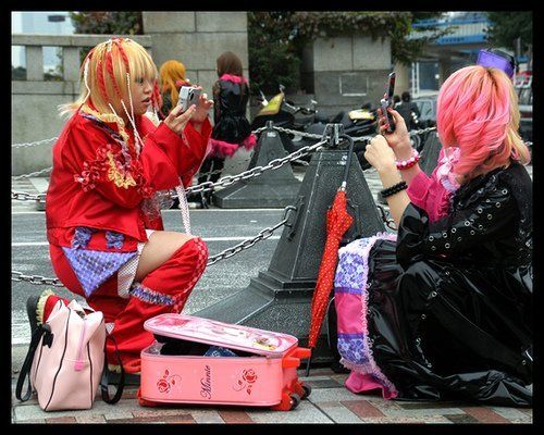 HARAJUKU -   