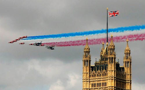   Red Arrows   90-  