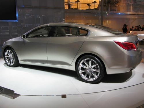  Buick Invicta    (Beijing Motor Show)