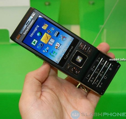 Sony Ericsson C905 - 8,1- 