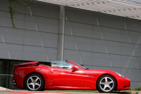  Ferrari California