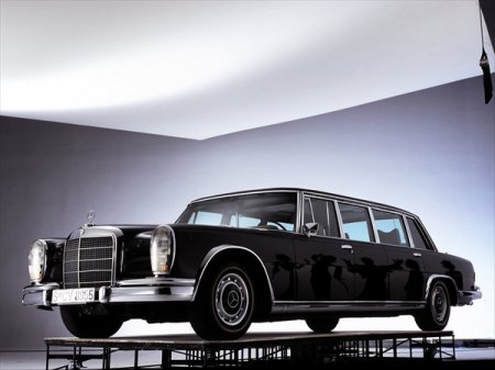 Mercedes-Benz S 600 Pullman Guard