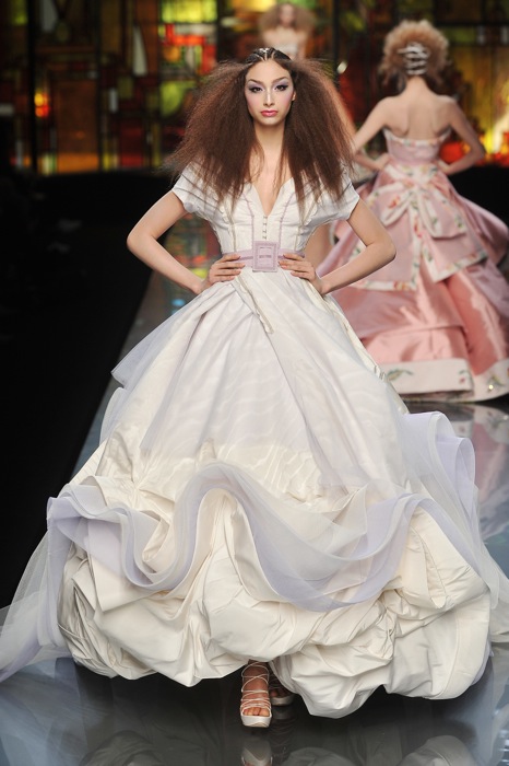 Haute Couture -   / 2009 