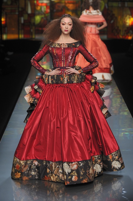 Haute Couture -   / 2009 