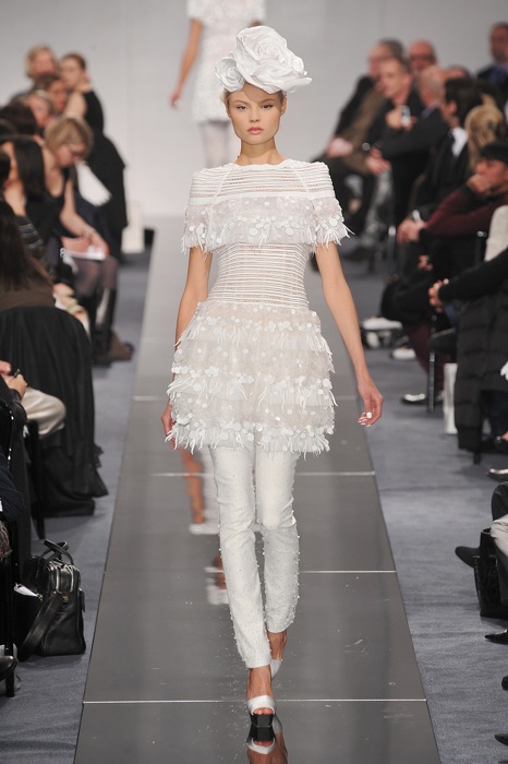 Haute Couture -   / 2009 