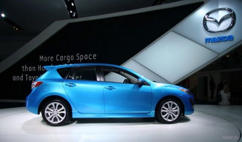  Mazda3