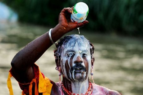   (Thaipusam)