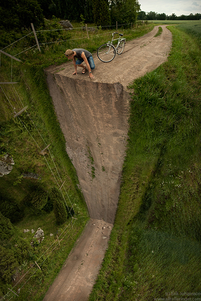   Erik Johansson