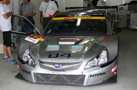 Subaru Legacy B4 GT300:   