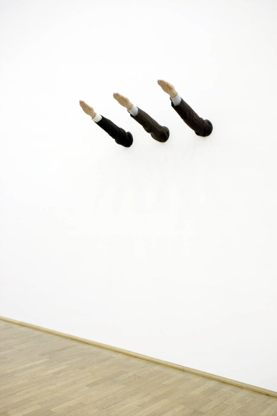  Maurizio Cattelan