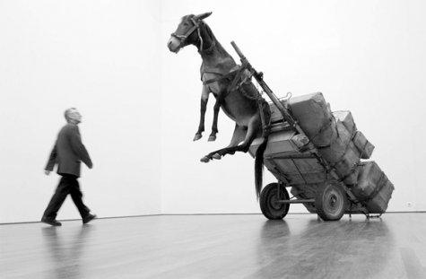  Maurizio Cattelan