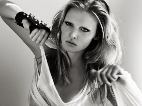 Lara Stone