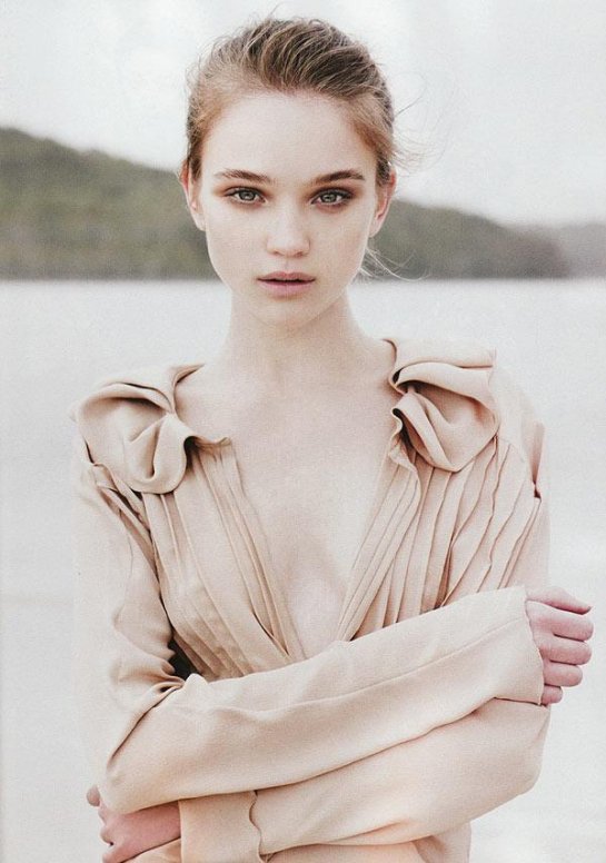 Rosie Tupper   Vogue